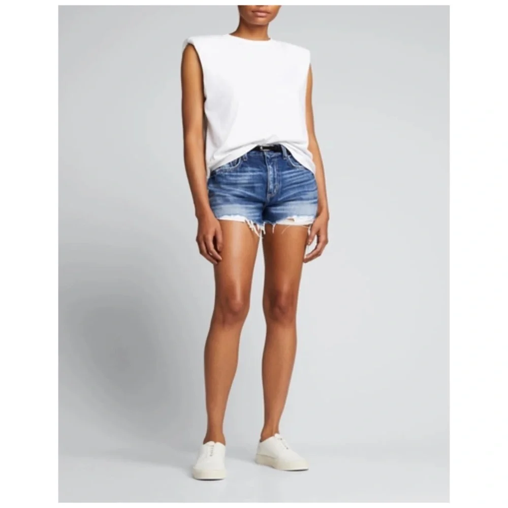 L'agence Marilyn High Rise Denim Short in Newberry - Picture 5 of 17
